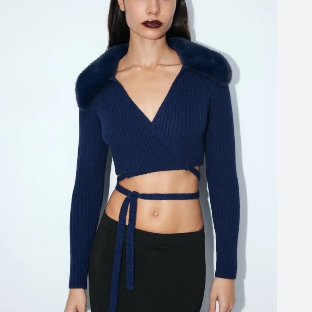 Zara knit top with fur